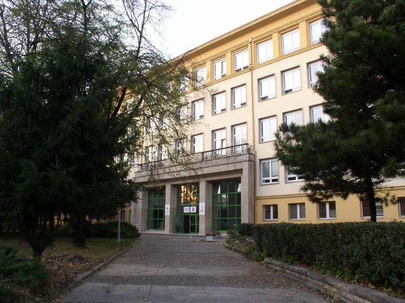 Prijímačky na Gymnázium Jura Hronca (4roč)